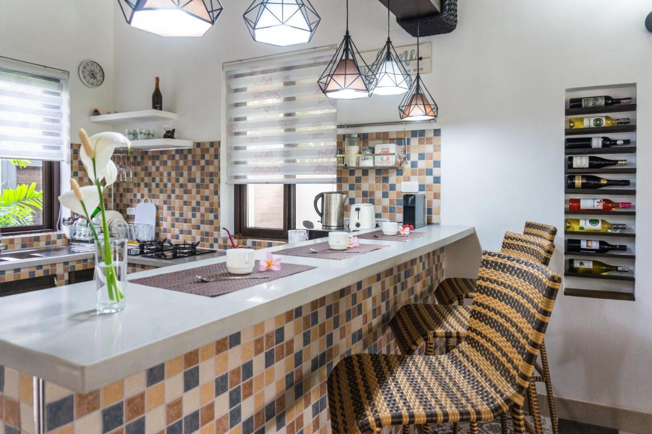 Luxury Villa Elena With Pool Not Far From Lio Beach 엘니도 외부 사진