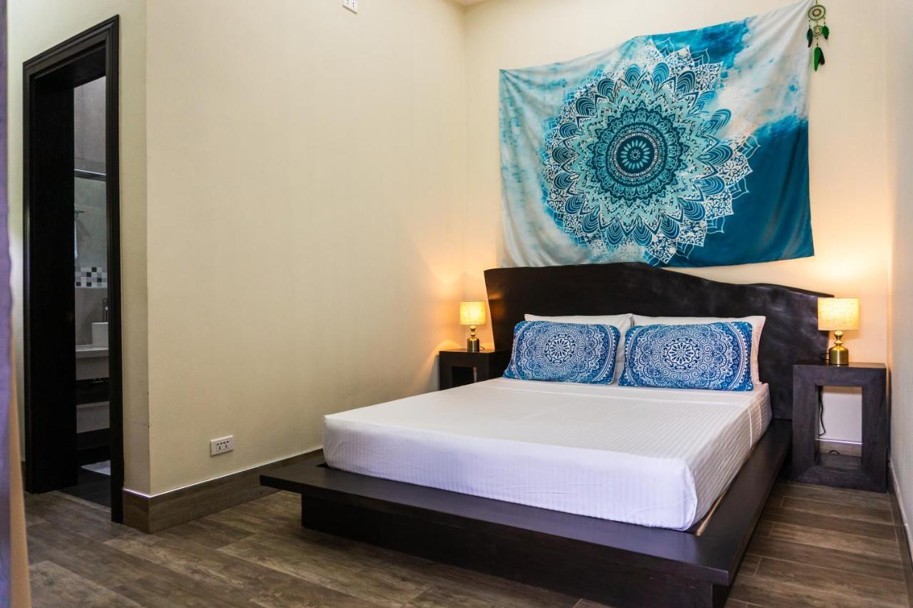 Luxury Villa Elena With Pool Not Far From Lio Beach 엘니도 외부 사진
